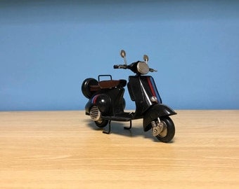 Vintage black scooter vespa miniature,Handmade decorative collectible miniature,Dollhouse miniature,Toy scooter vespa,Doll scooter vespa