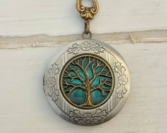 Tree of life locket, Anniversary gift Bride Bridesmaid gift Wedding Birthday gift Sister Mom Daughter Photo Picture best of friends locket.