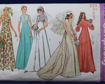 1970's Wedding and Bridesmaid Dress Sewing Pattern in Size 12 - Simplicity 6160