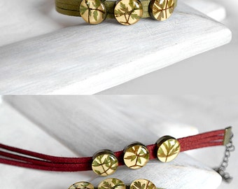 Natural jewelry for mom Leaf jewelry for friend Pressed flower jewelry for girlfriend Green bracelet for teen Nature jewelry leaf bracelet