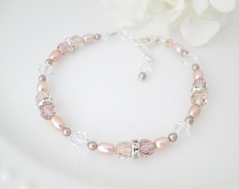Blush wedding bracelet, Swarovski bridal bracelet, Pink beaded bracelet, Crystal and pearl bridesmaid bracelet