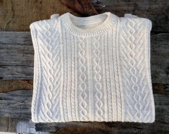 Mens Sweaters , Vintage mens Sweater, 70s Mens Sweater ,Mens, Cream Cozy Sweater, Vintage Coat, 1970s Sweater, Winter, 70s, 1970 Sweater