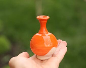 Small vase Ceramic vase Flower vase Rustic vase Pottery vase Bud vase Table decoration Home decor Table decor Miniature vase living room