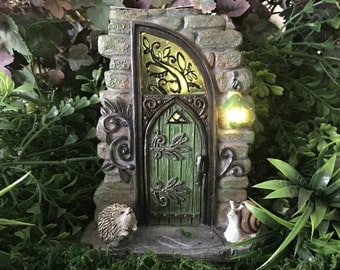 Miniature Solar Fairy Door - Erin Green - Lights up!!
