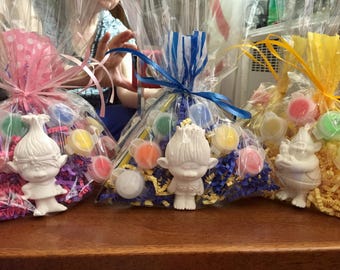 Troll party favors. DIY. Ceramic. Creative. Made to paint. Comes packed in the gift bags with paint and brush.