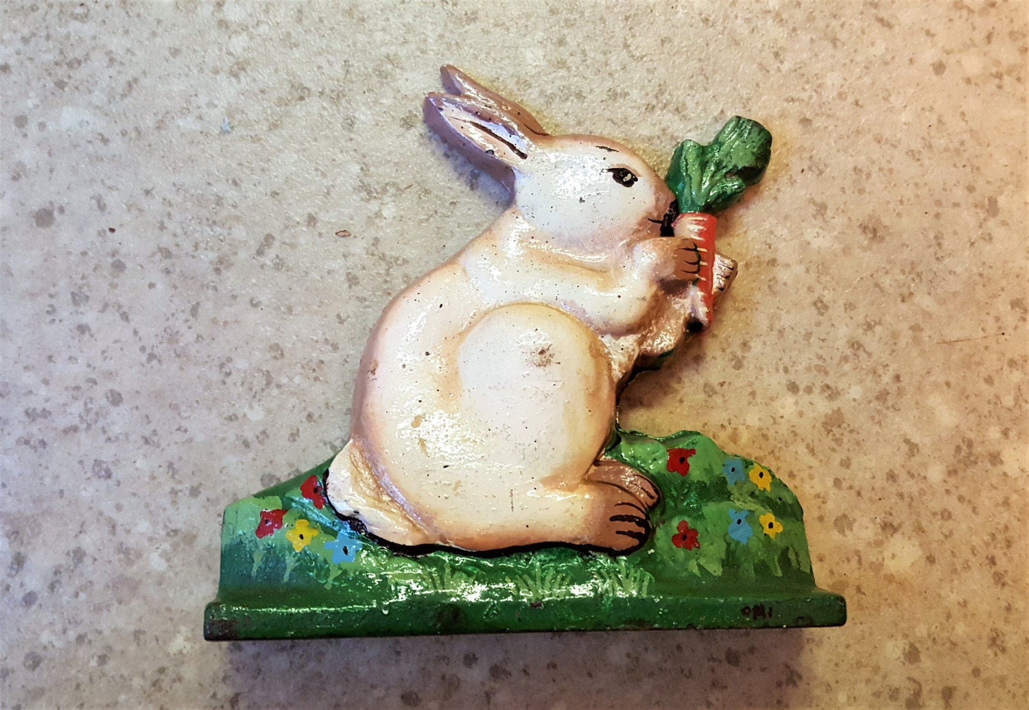 Vintage Cast Iron Door Stop Rabbit Eating Carrot In A Flower
