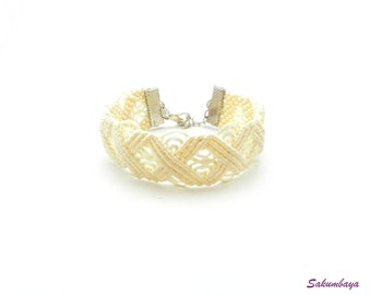 Bracelet, macrame, ecru, clasp,egg shell, woven, elegant, gift, woman, christmas