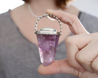 Amethyst Crystal pendant. Sterling silver pendant with Amethyst crystal and Moonstone. Amethyst point, Crystal necklace, Moonstone pendant.