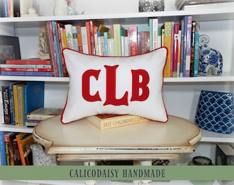 Heritage - Large Font Applique Monogrammed Pillow Cover - 12 x 16 lumbar