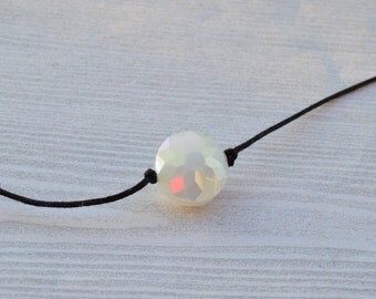 Moonstone Opal Choker, Opal Choker Necklace, Leather Choker, Single Pearl Choker, Bead Choker Grunge, Hippie, Crystal Choker