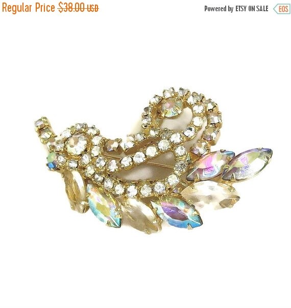 JULIANA Brooch in Clear and Aurora Borealis by MyVintageJewels