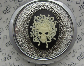 Compact Mirror Medusa Comes With Protective Pouch