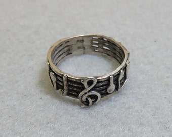 Sterling Silver Musical Notes Ring, Size 9, Vintage Ring