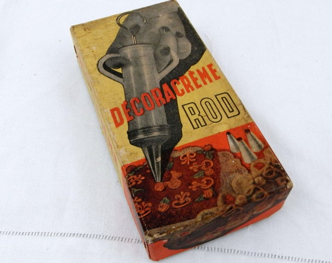 Vintage French Complete Boxed Set Piping Icing Funnel / Syringe with 8 Tips, Kichenalia, 1960s, 1950s, Retro, Kitchenware, Cake, Kitchen