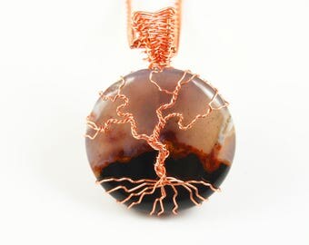 Copper wire tree-of-life necklace - Sardonyx cabochon pendant - Healing crystal jewelry - Root chakra necklace - Twisted tree necklace