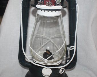 Vintage Dietz Lantern Black 1960's with Folk Art Barn