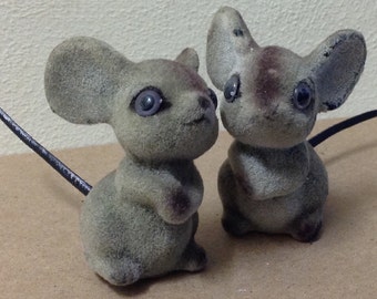 1960s FLOCKED MOUSE set pair Hong Kong figure animal kitsch mice grey gray small plastic felt covered
