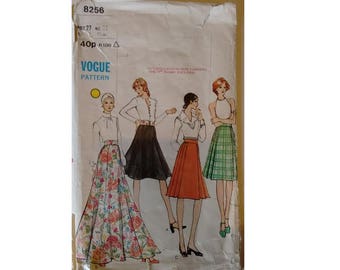 Vogue 8256 Vintage 60's Flared and Pleated skirts, Mid-knee or Evening length 4 Options Waist 27" Hips 38"