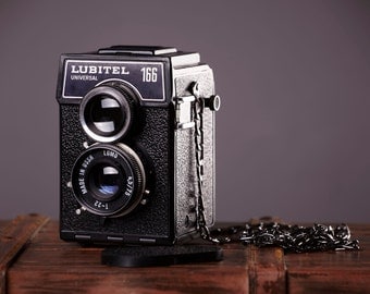 Vintage TLR Film Camera LUBITEL 166 Universal. 120mm film Camera.