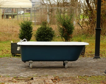 4 5 Refinished Arsenic Green Clawfoot Bathtub 1941   Il 340x270.1111971676 2e2l 