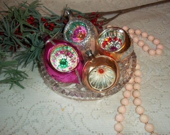 Small Vintage Mercury Glass Christmas Ornaments Silver Glitter Indented Ornaments 1950's Retro Beautiful Collectibles