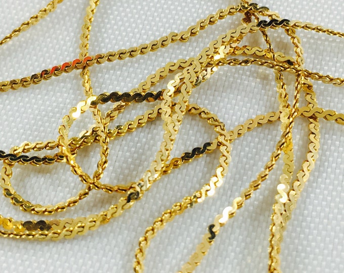 Storewide 25% Off SALE Vintage 10k Yellow Gold Italian "S" Chain Designer Necklace Featuring Oversized Legnth Design
