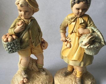 Vintage DESIGN ARTS INC Chalkware Dutch Boy and Girl Statues/Figurines