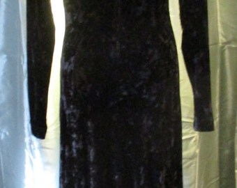 Vintage Henri Bendel New York 1970's black crushed velvet maxi dress, size Medium