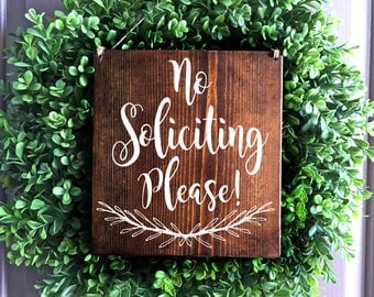 No Soliciting Sign, Do Not Disturb Sign, No Solicitation Sign, Door Sign, No Soliciting Door Sign, No Solicitors Sign, Wreath Sign