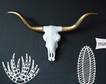 Faux cow skull, small faux skull, faux taxidermy, southwestern decor, small longhorn, faux longhorn, animal skull, cow skull, home decor,