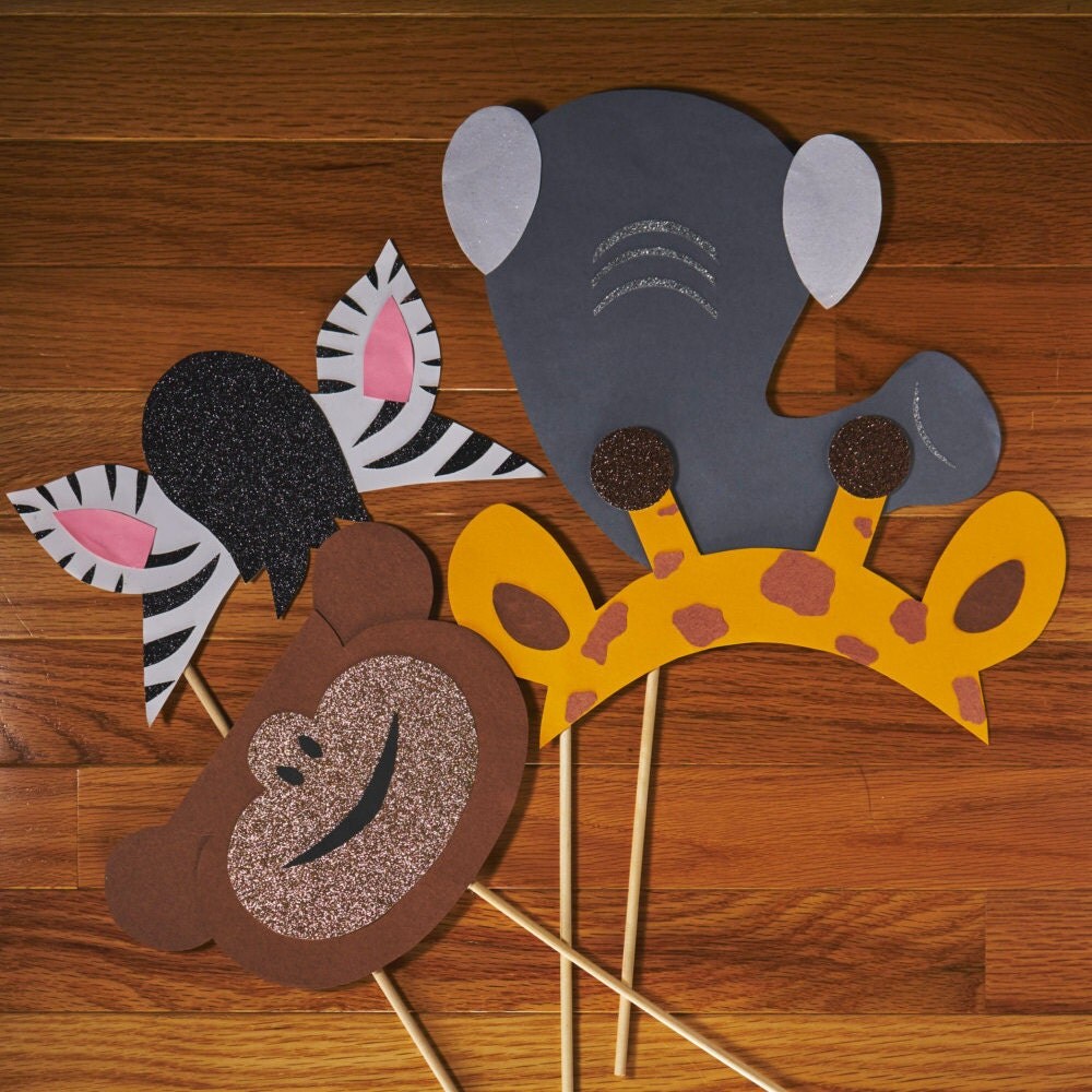 Safari Photo Booth Props / Zoo Animals / Glitter Photo Prop