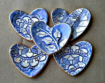 FIVE bridal shower Baby shower Ceramic Heart ring bowls itty bittys Stormy Blue edged in gold