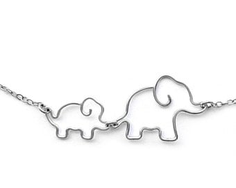 Elephant Necklace - New Mother Gift, Mom Jewelry, Mother and Baby Elephant Necklace, Elephant Jewelry