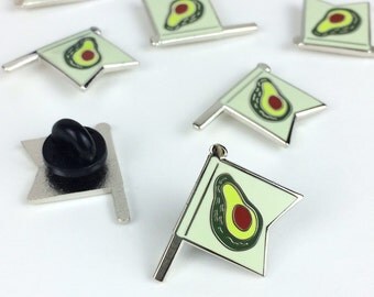Enamel Pin Badge - Avocado lover - avocado pin - enamel pin - pin brooch - gift for friend - jewellery - pin - vegan pin - vegetarian pin