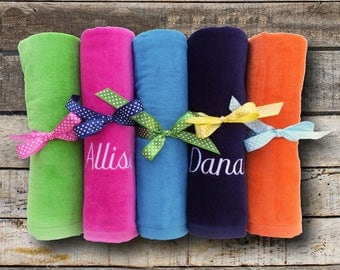 Monogrammed Beach Towel / Personalized Bridesmaid Gift / Monogram Pool Towel / Swimming Towel / Cotton Beach Towel / Destination Wedding