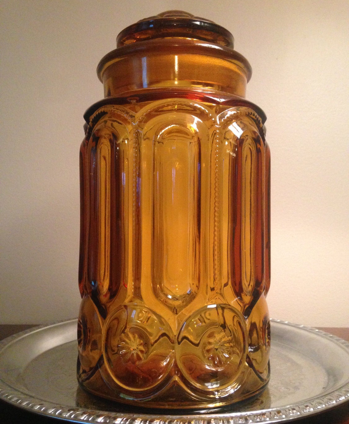 Large Amber Moon & Stars Glass Canister with Lid / LE Smith