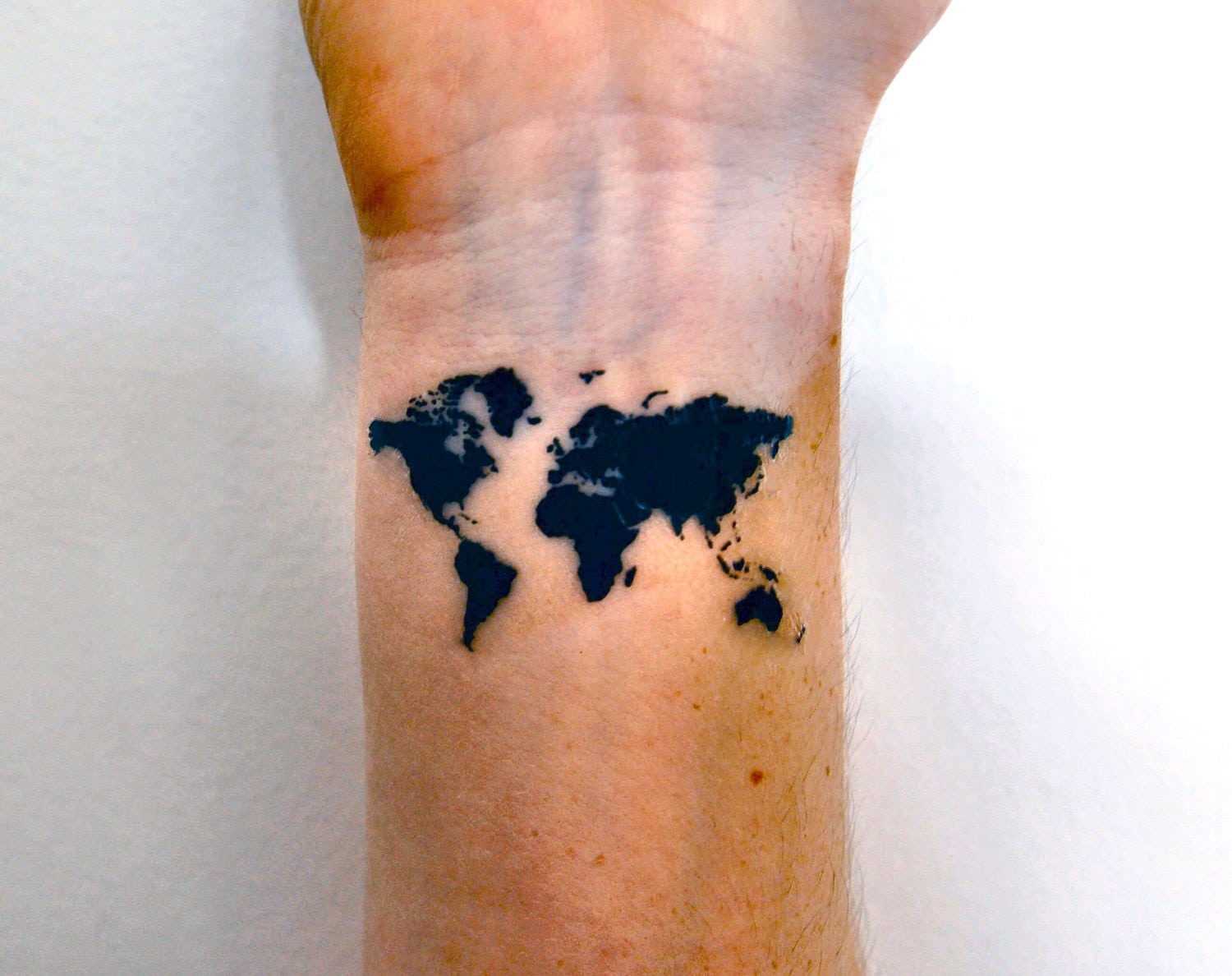 world map temporary tattoo map of the world tattoo travel world map temporary tattoo map of the world tattoo travel