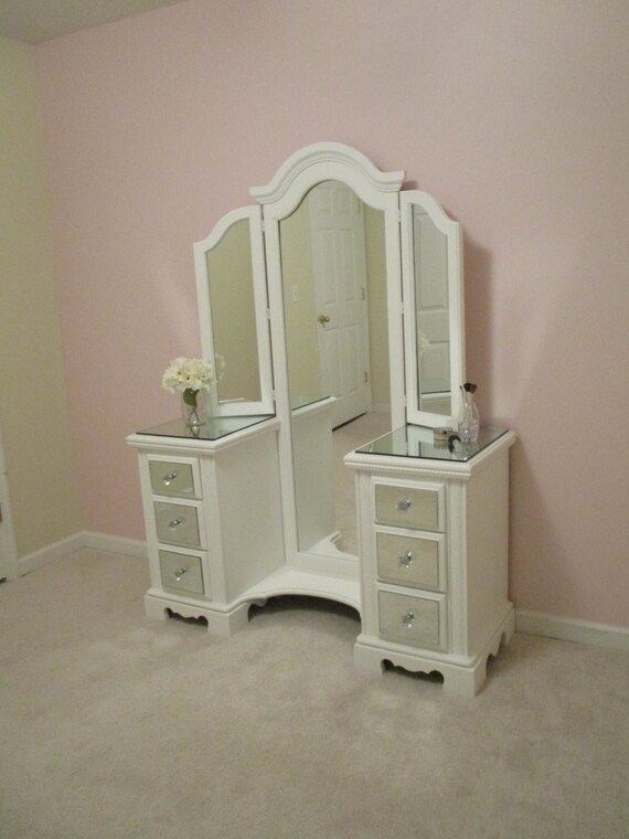 Items similar to IN STOCK DISCOUNTMirrored Vanity Pure White