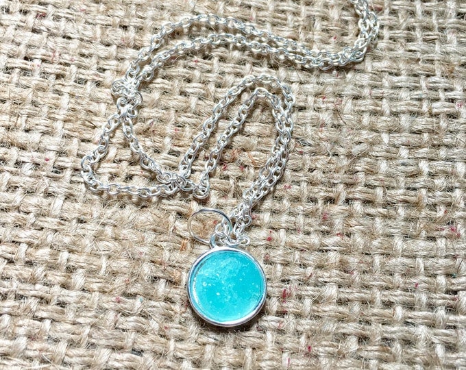 Blue Gem Necklace, Blue Druzy Necklace, Faux Druzy Necklace, Druzy Charm Necklace, Round Druzy Necklace, Gemstone Necklace, Druzy Pendant