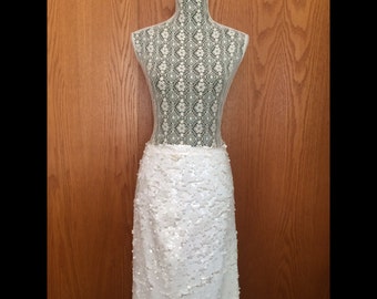 90s Magali Collection White Sequin Pencil Skirt - Glam, NYE, Holiday - M