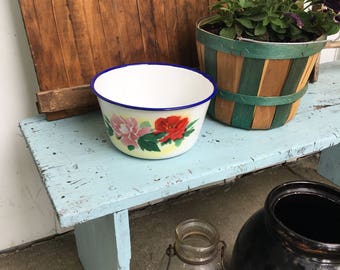 Vintage Enamelware Bowl - Floral Enamelware - Metal Bowl - Swallow Enamelware - Country Decor - Farmhouse Decor - Vintage Kitchenware