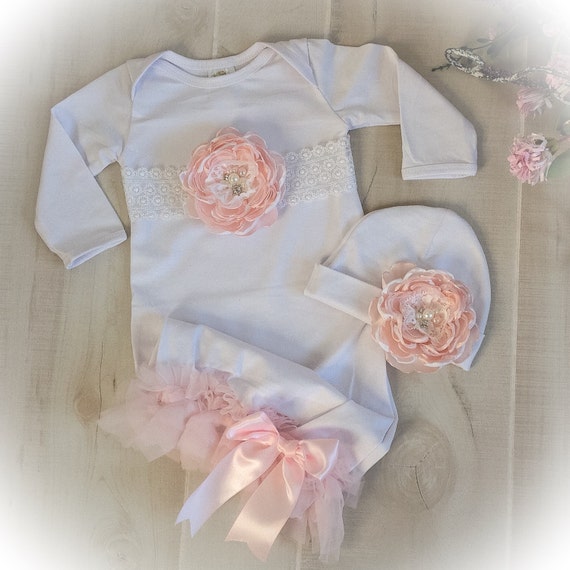 Items similar to Newborn Girl Take Home Outfit, Newborn Girl Coming ...