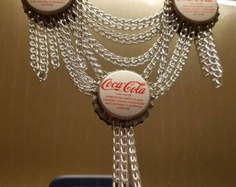 Replica Coca Cola Bottle Cap Necklace (Confessions Of A Teenage Drama Queen) RED or SILVER CAPS