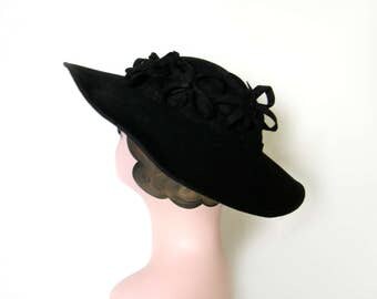 Vintage 1930's/40's Black Wool Wide Brim Platter/Tilt Hat~