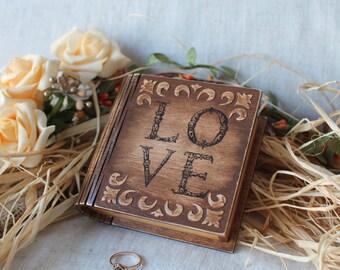Rustik ring box Ring pillow in book Ring bearer book box Engagement ring box Wooden ring box Rustik wedding Book ring box Wooden jewelry box