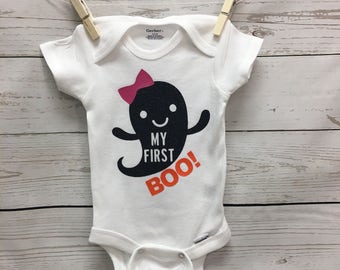 Baby Onesie, First Halloween Onesie, Halloween Onesie, Boo Onesie, Halloween baby onesie, baby bodysuit, Halloween Baby Clothing, onesies