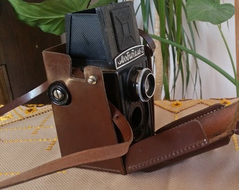 LOMO Lubitel 2 Russian Vintage Camera with Original Case, Vintage Soviet LUBITEL 2 Camera, Lomography, Medium Format, Leather Case Included