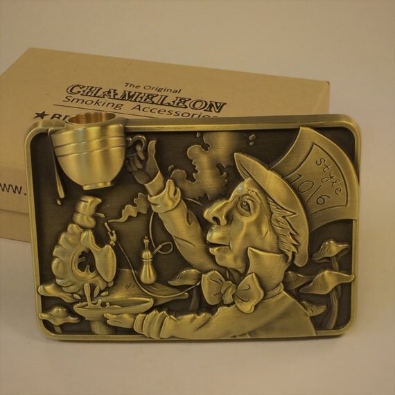 Mad Hatter Belt Buckle w/pipe