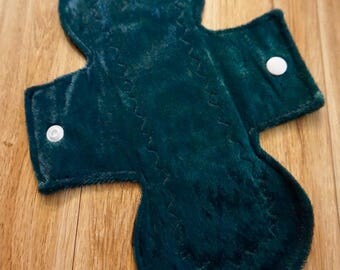 9.5" green crushed velvet light day pad