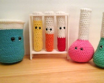 Crocheted Chemistry Set, Amigurumi Chemistry Set, Crochet Beaker, Crochet Test Tubes, Crochet Erlenmeyer Flask, Crochet STEM Toys